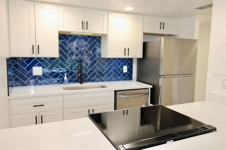 Property Photo:  5820 N Church Avenue 116  FL 33614 