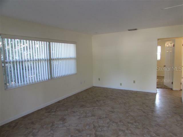 Property Photo: 708 38th Street W FL 34205