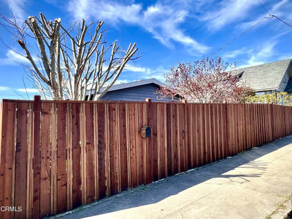 Property Photo:  451 N Harold Street  CA 95437 