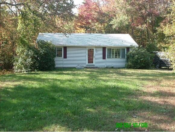 Property Photo:  5 Maureen Circle  NH 03053 