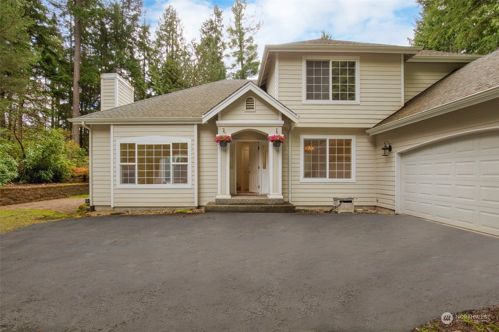 Property Photo: 7294 SE Snowy Way WA 98367