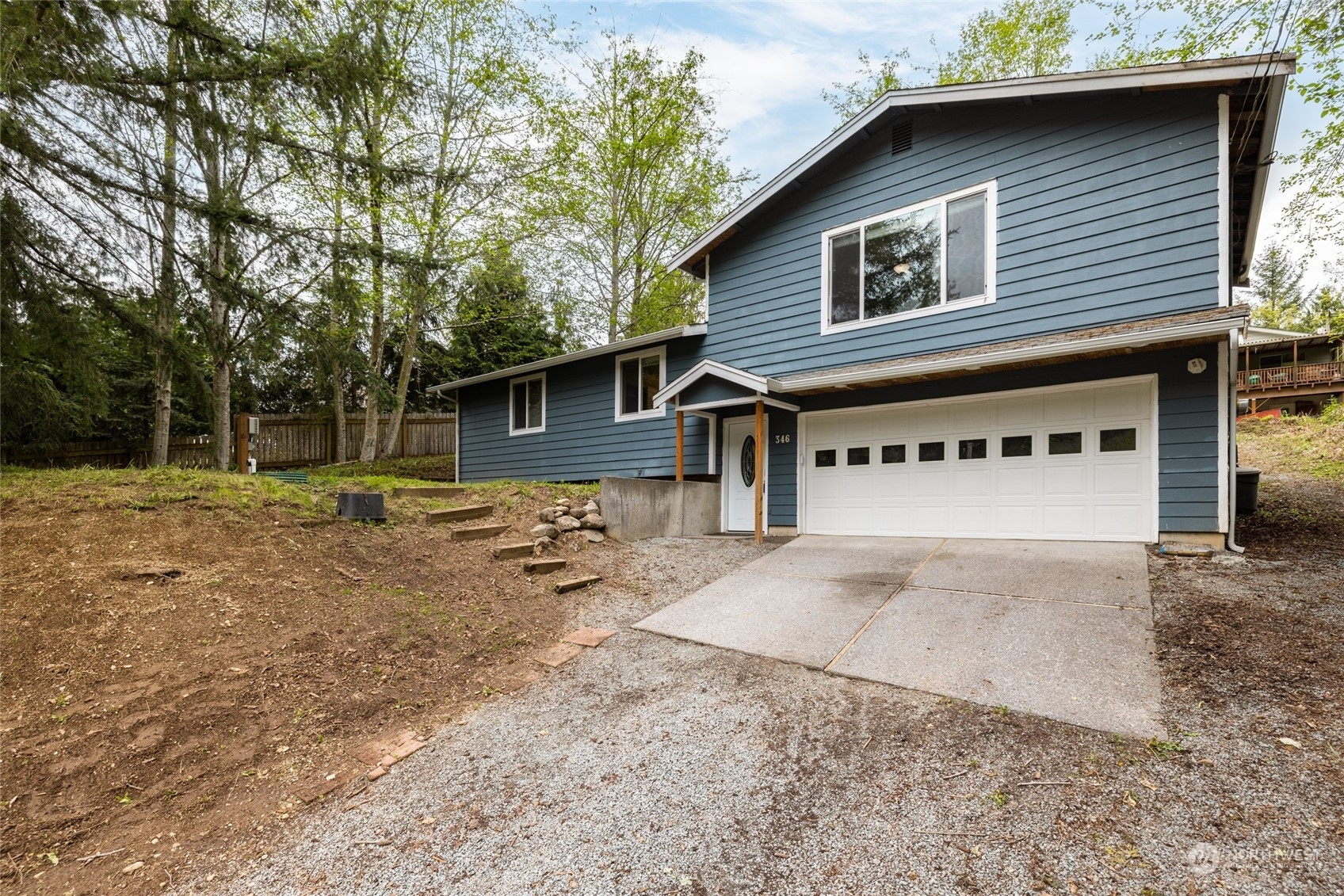 Property Photo:  346 Ridgeway Place  WA 98284 