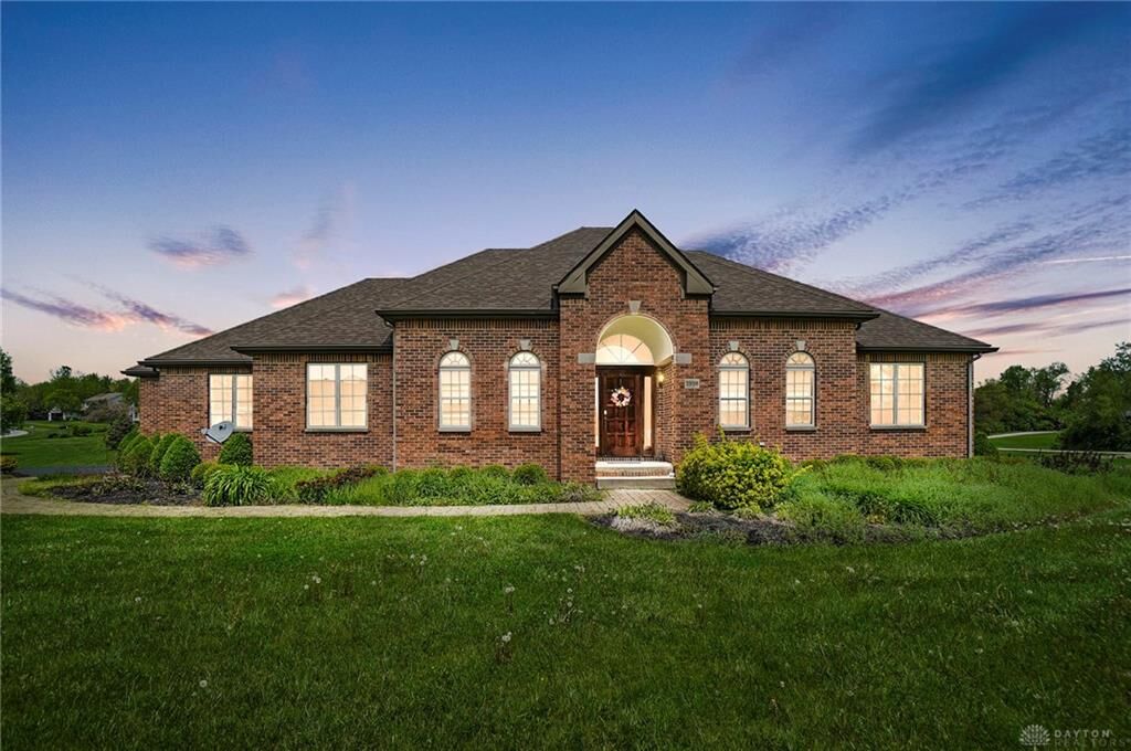 Property Photo: 3998 Windy Ridge Drive OH 45502
