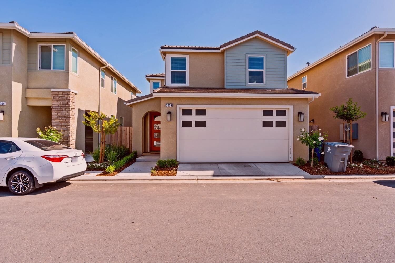 Property Photo:  3750 Graystoke Way  CA 93619 