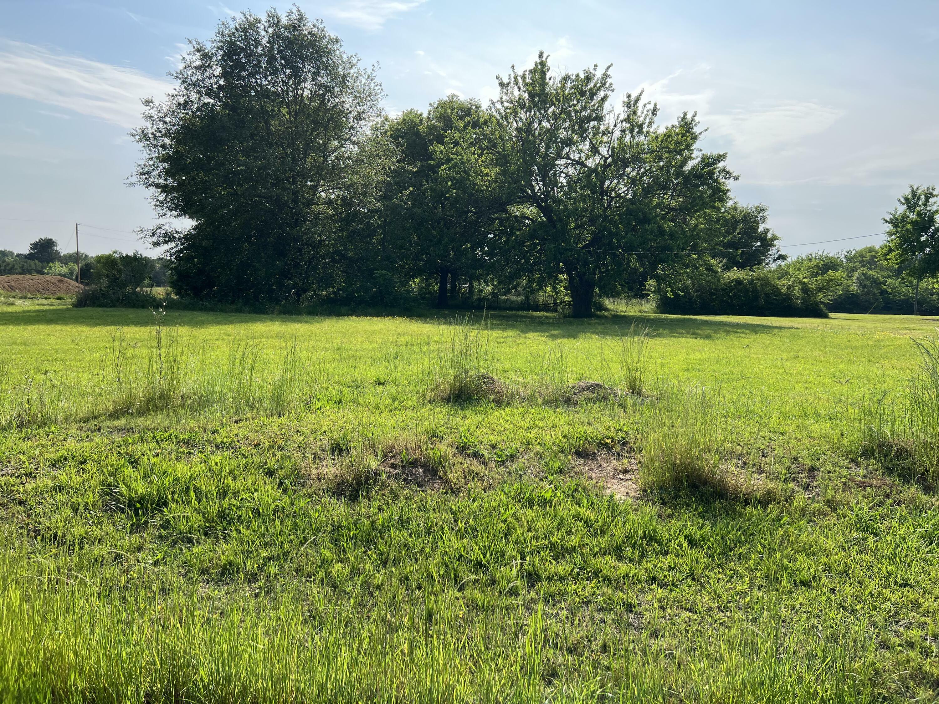 Property Photo:  16th Section Rd  MS 39759 