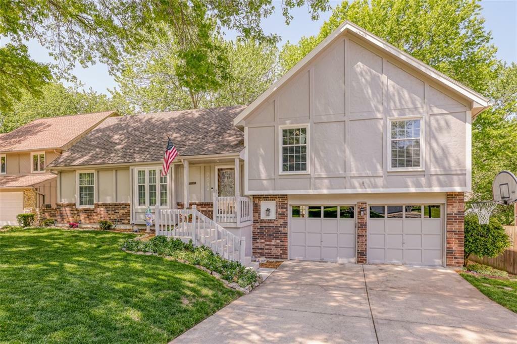 Property Photo: 7754 Caenen Street KS 66216