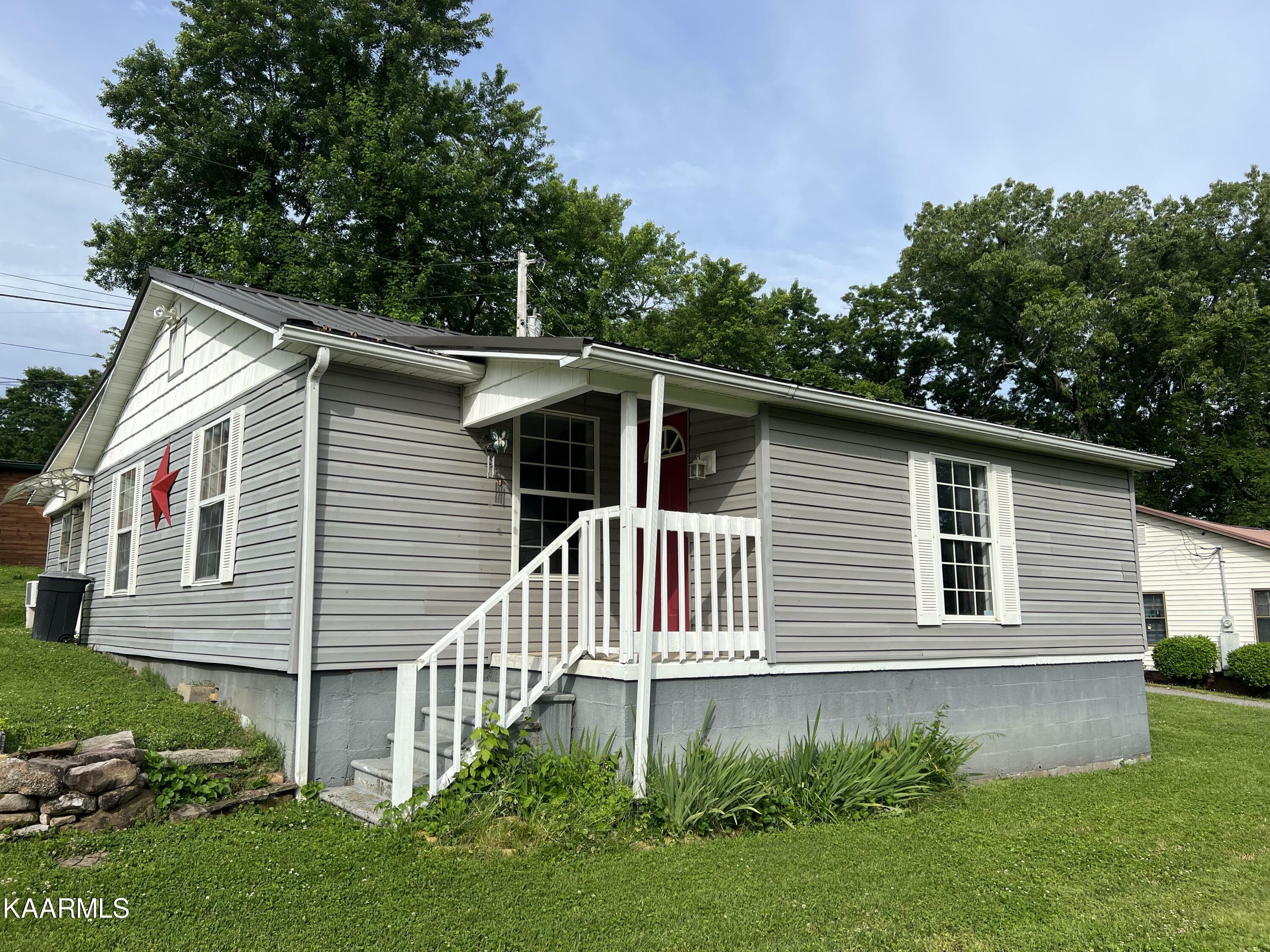 Property Photo:  340 Ammons Rd  TN 37853 