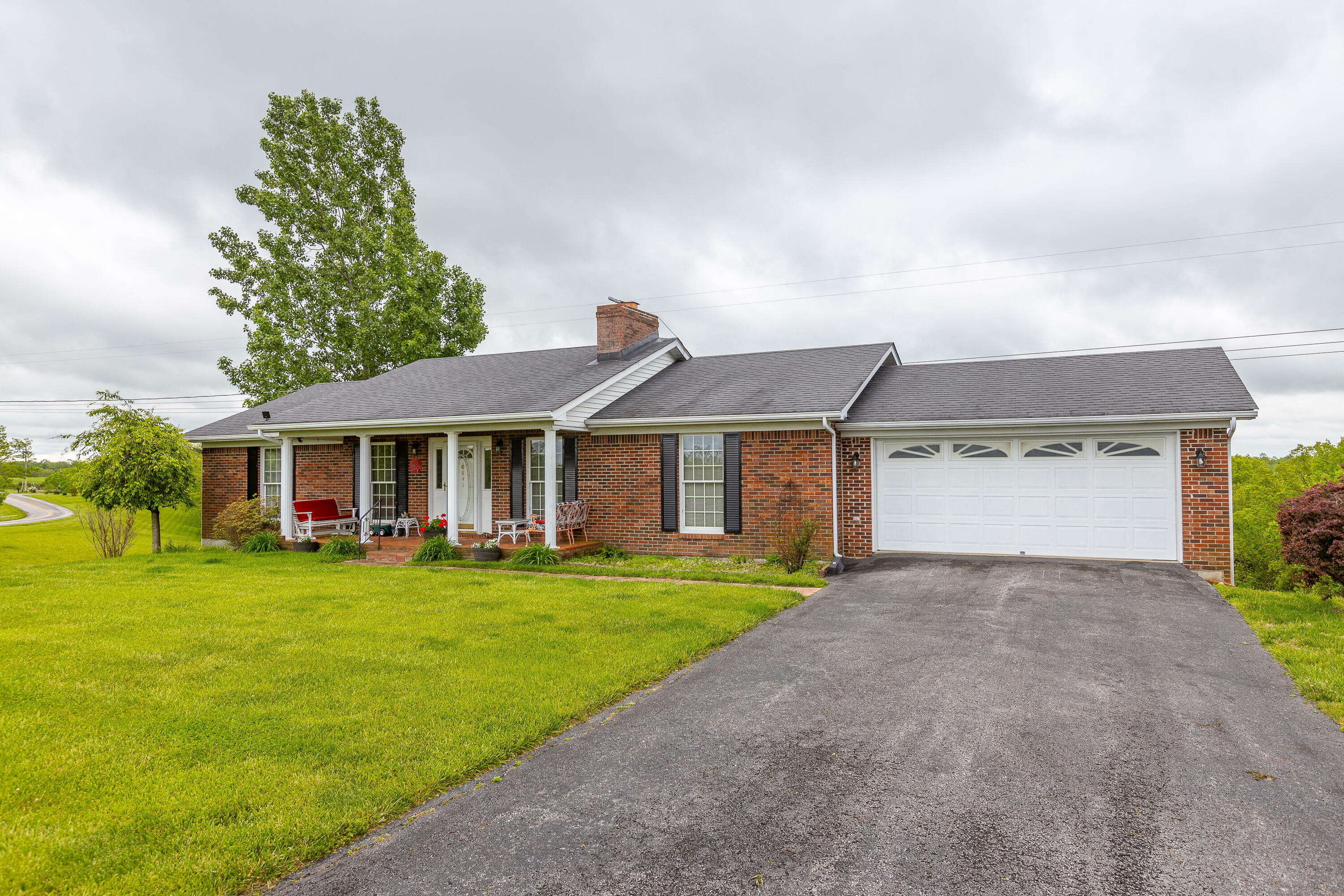 Property Photo:  841 Polin Road  KY 40078 