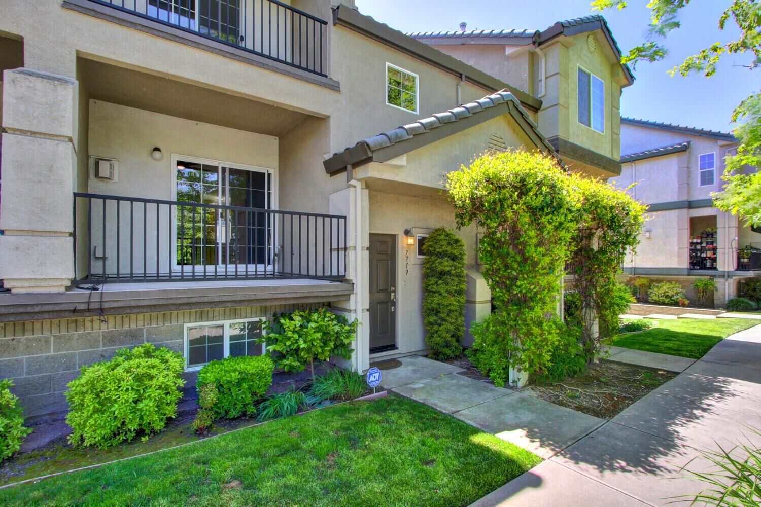 Property Photo: 7719 George River Lane CA 95831