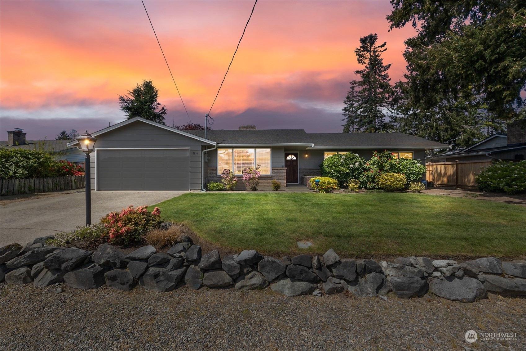 Property Photo:  3814 N Vassault Street  WA 98407 