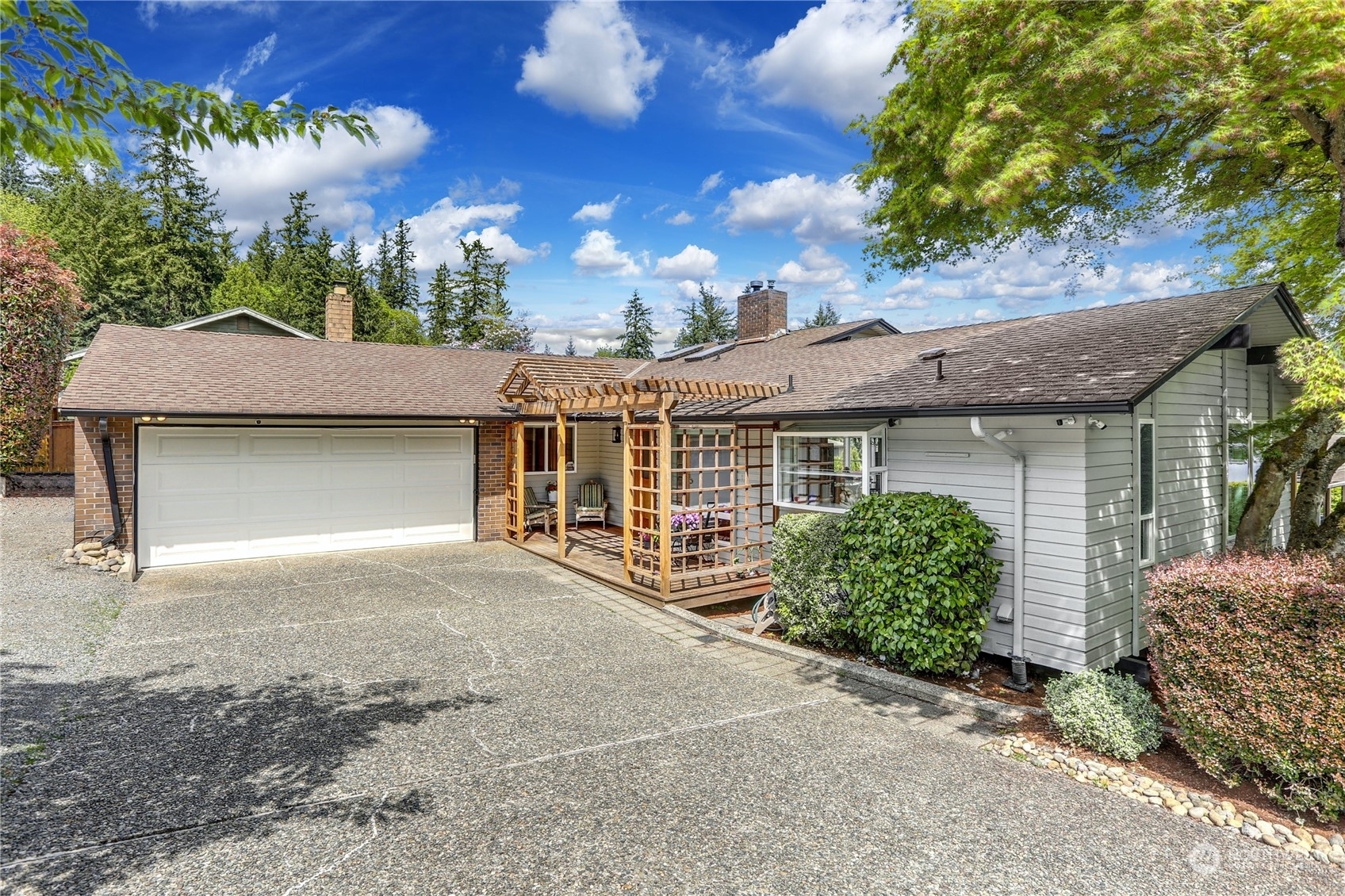 Property Photo:  2435 170th Place SE  WA 98008 