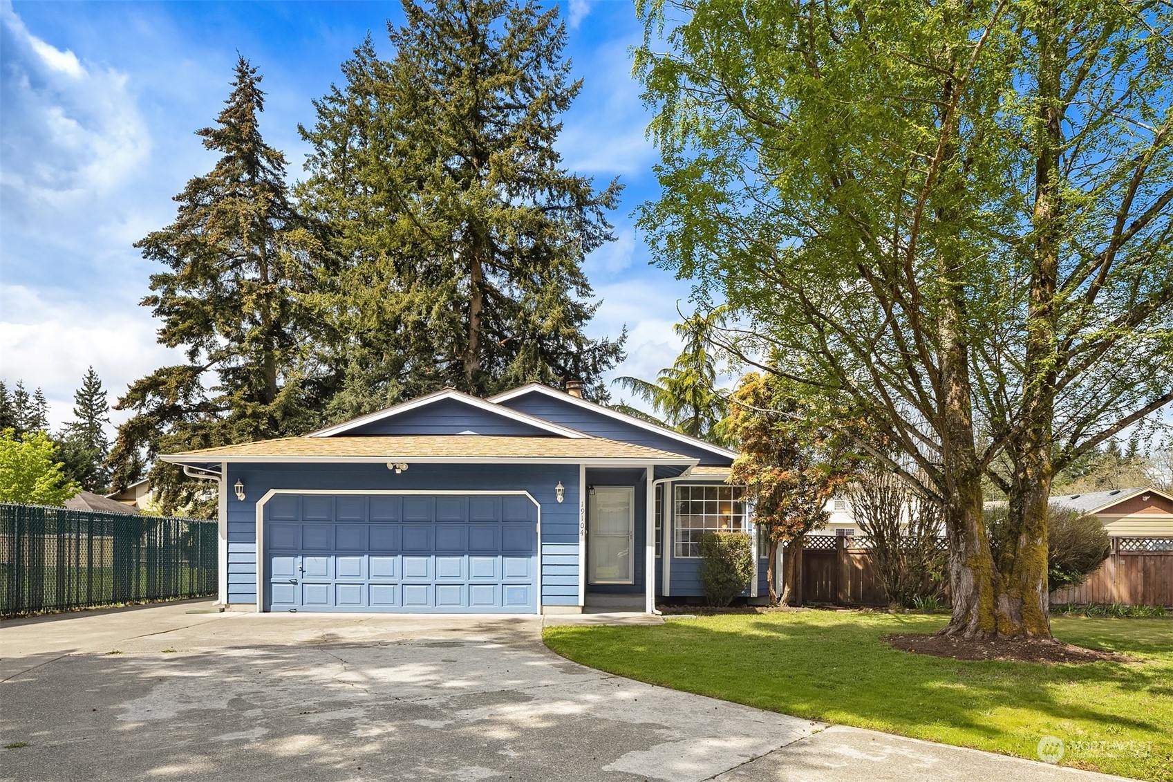 Property Photo: 19104 11th Avenue Ct E WA 98387