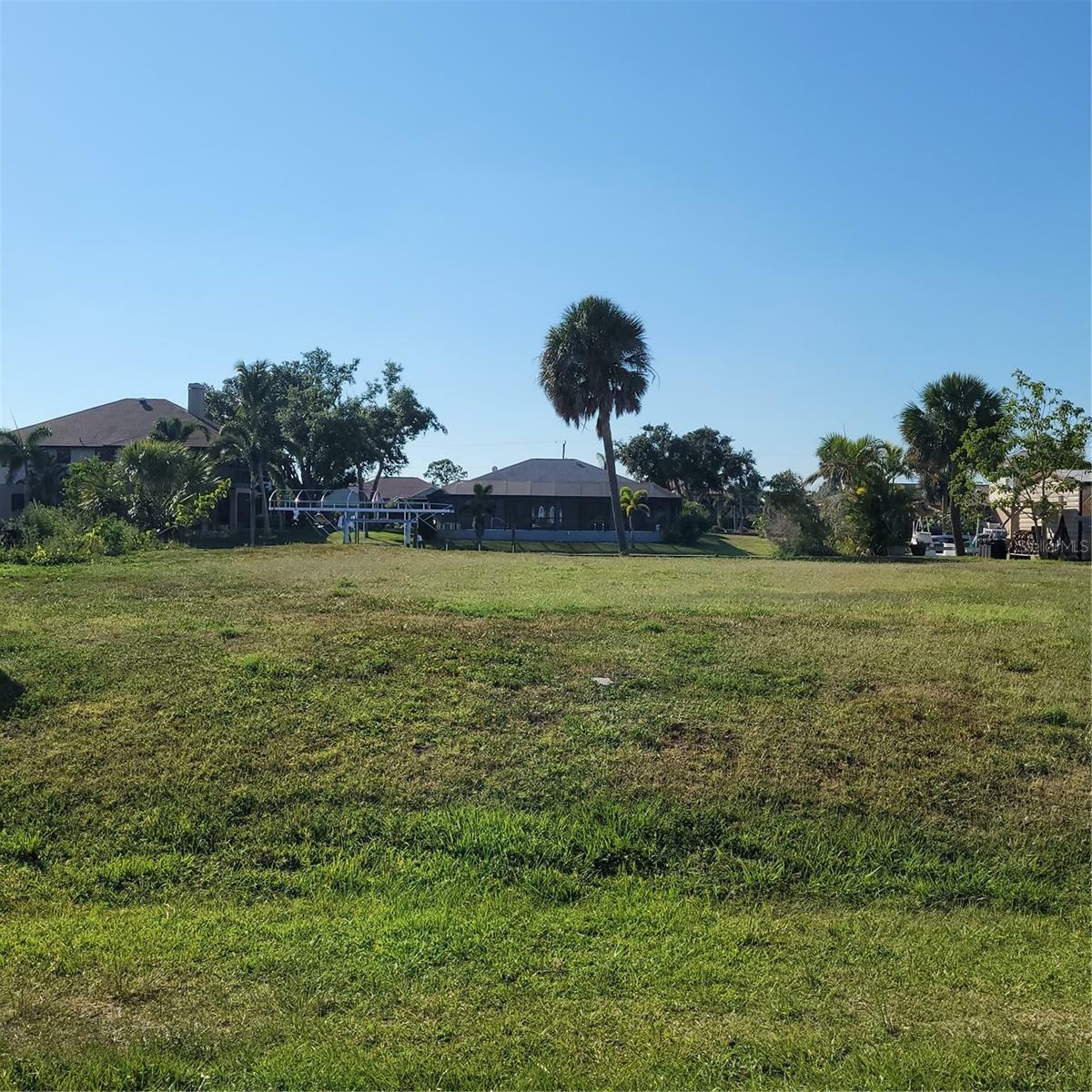 Property Photo:  2385 Pappas Terrace  FL 33981 