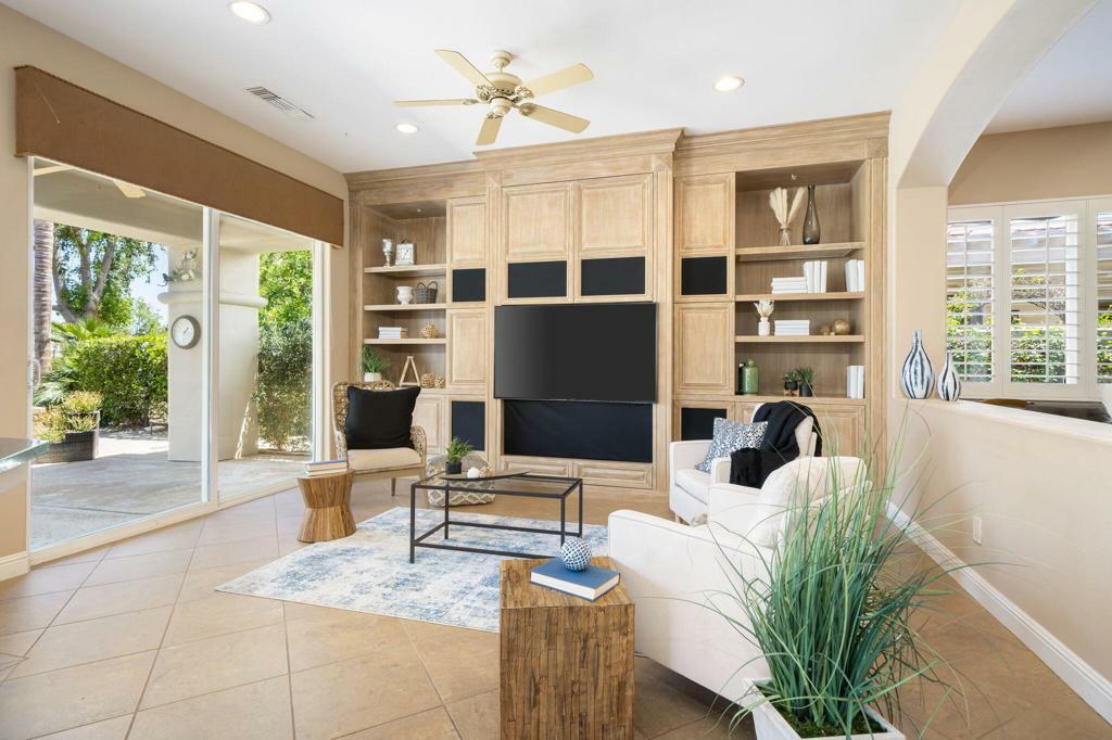 Property Photo: 54724 Southern CA 92253