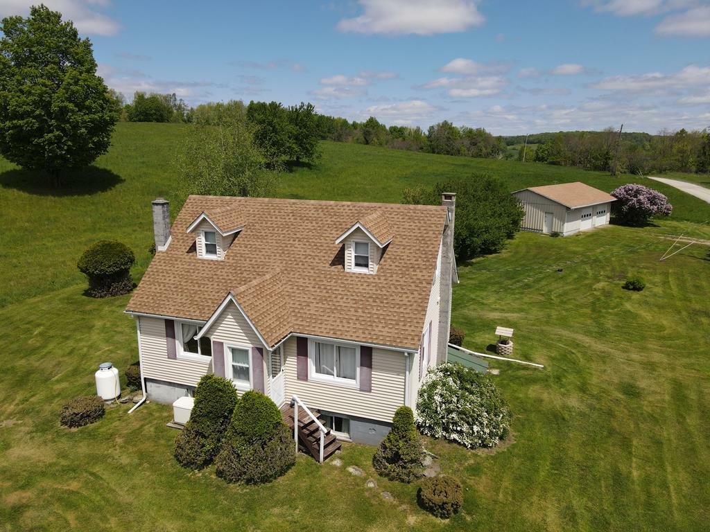 Property Photo:  429 Vista Drive  PA 18829 