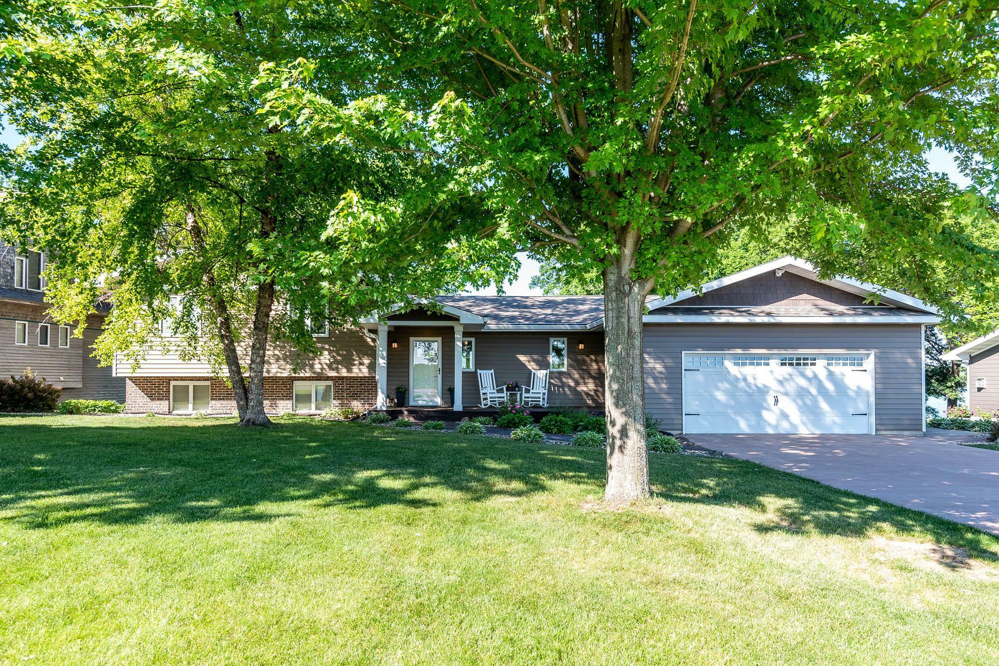 Property Photo: 7035 Da Mar Estate MN 56082