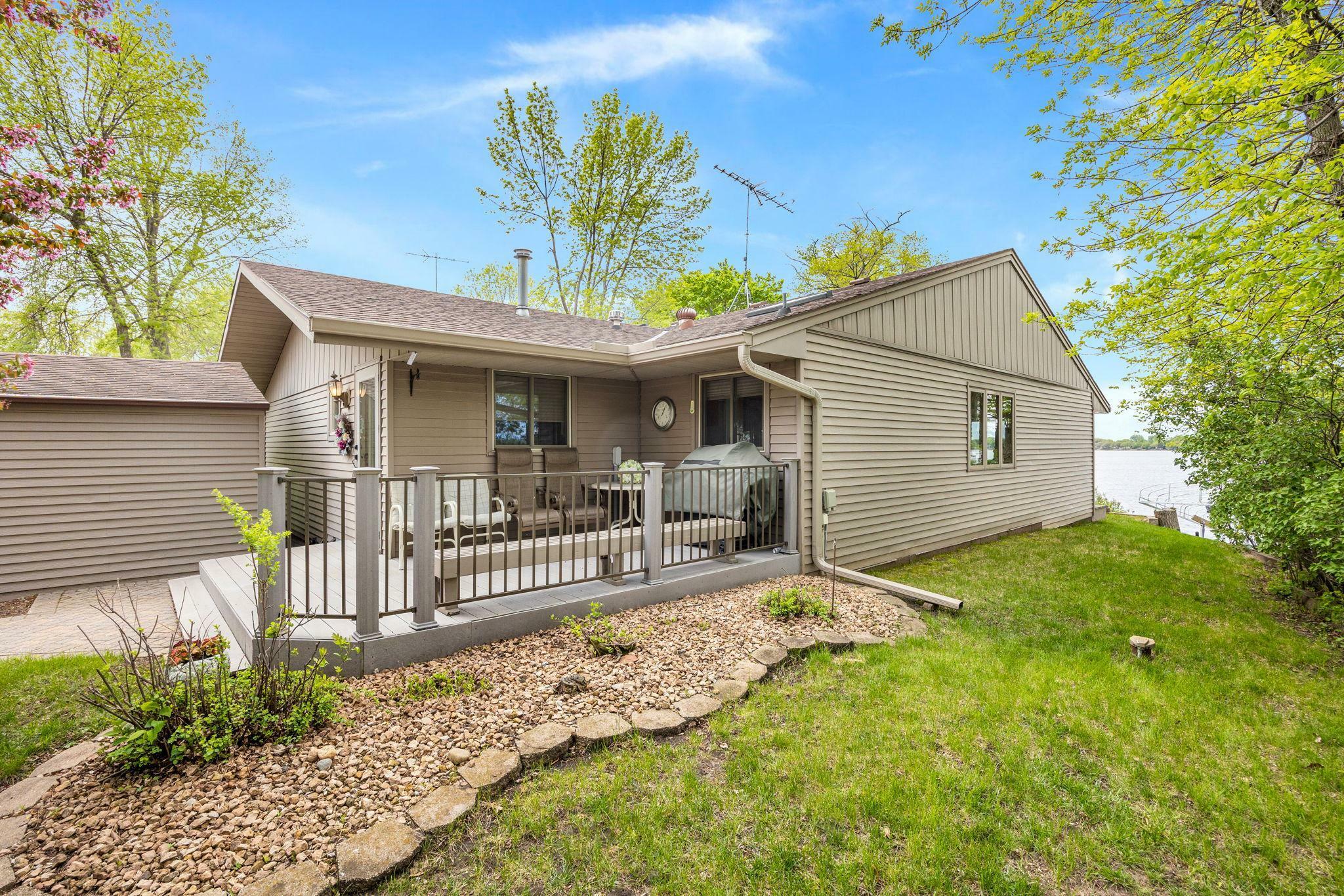 Property Photo: 20055 624th Avenue MN 55355