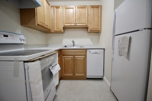 Property Photo: 12 Arizona Ter 4 MA 02474