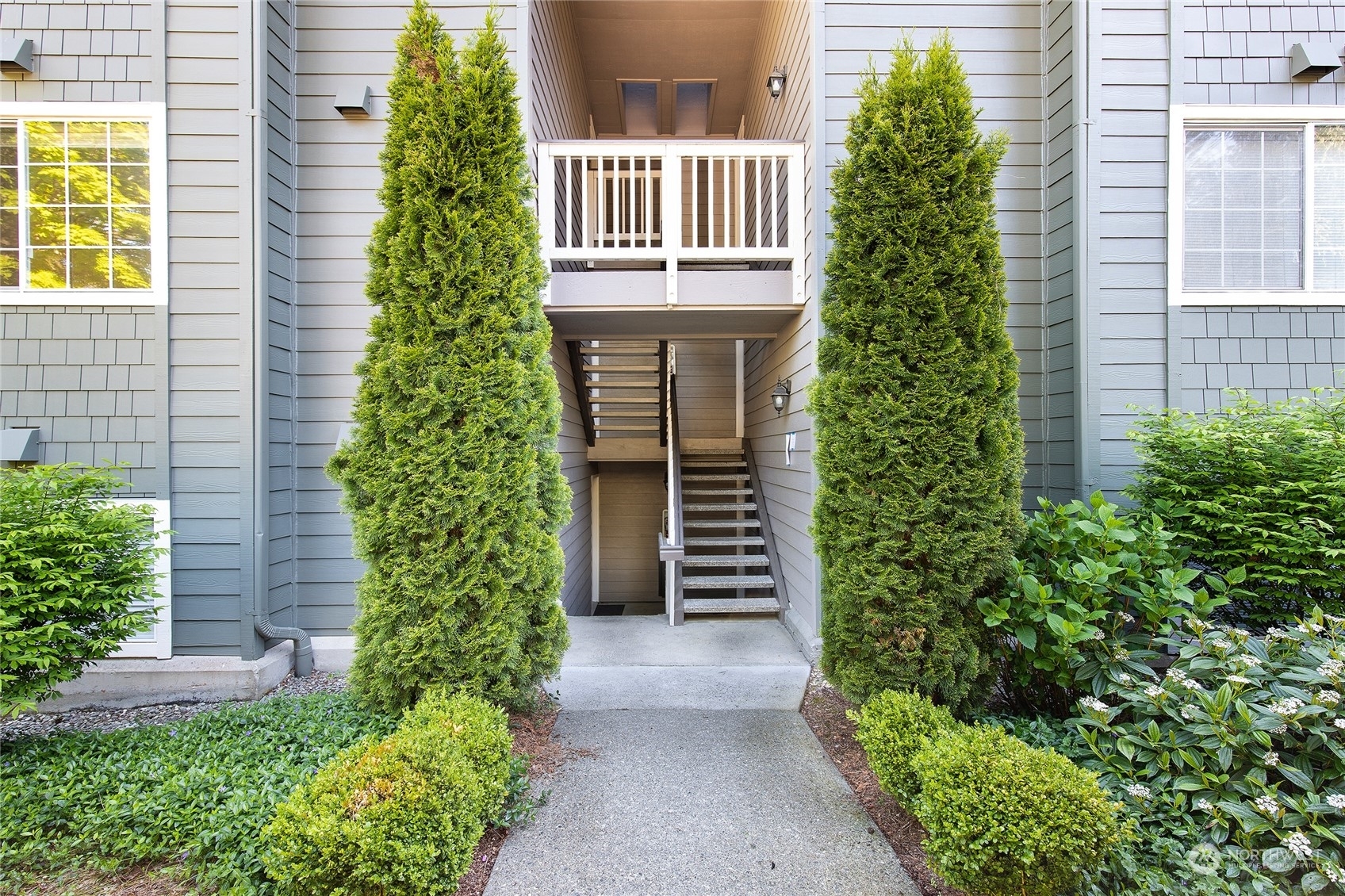 Property Photo:  15433 Country Club Drive E202  WA 98012 