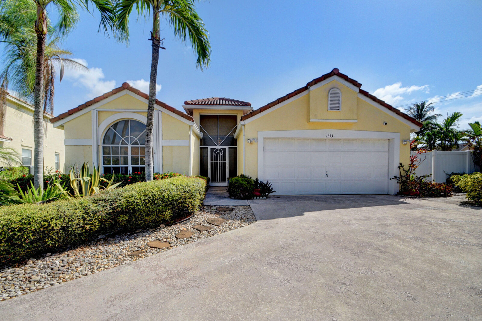 Property Photo:  1373 Fairfax Circle E  FL 33436 