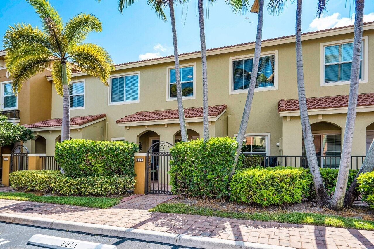 Property Photo:  163 Monterey Bay Drive  FL 33426 
