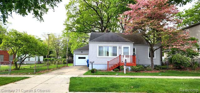 25421 Carlysle Street  Dearborn Heights MI 48125 photo