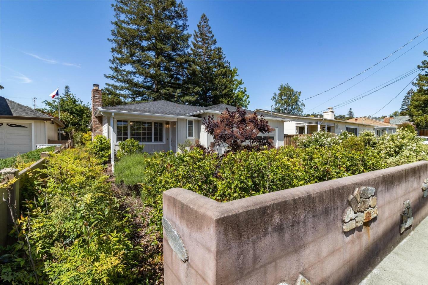 1340 Alameda De Las Pulgas  San Carlos CA 94070 photo