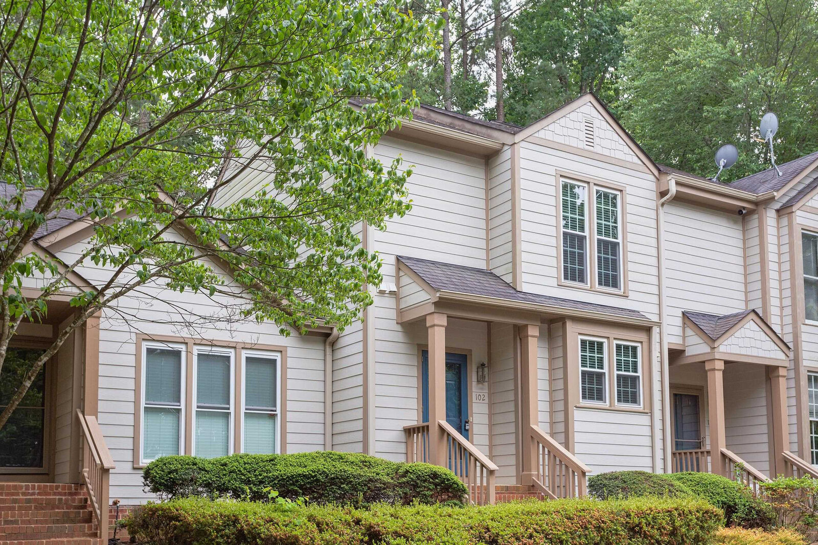 Property Photo:  102 Windbyrne Drive  NC 27513 