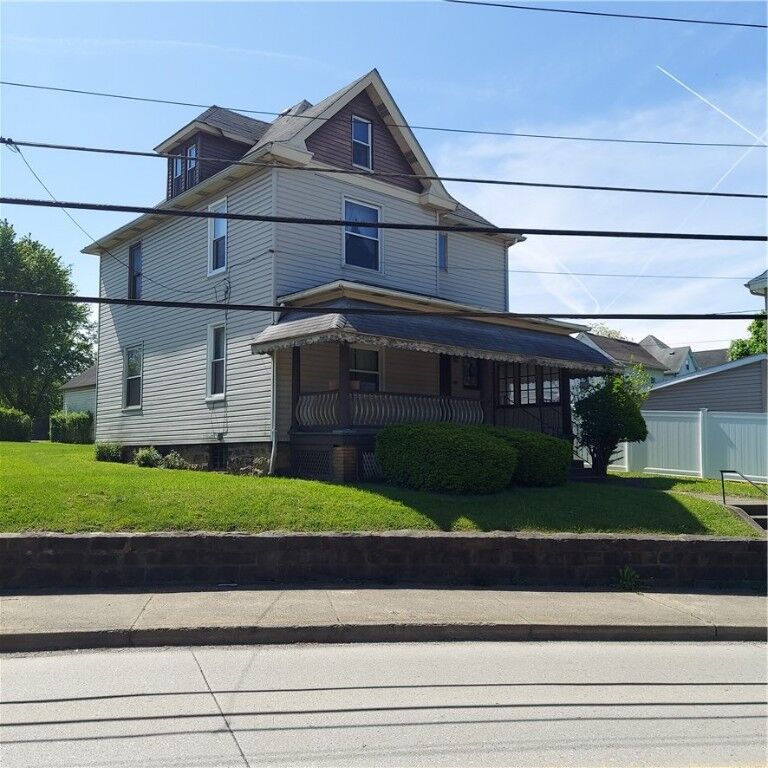 Property Photo:  108 Snyder  Street  PA 15425 