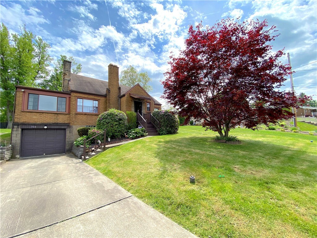 Property Photo: 560 Center Hill Road PA 15239