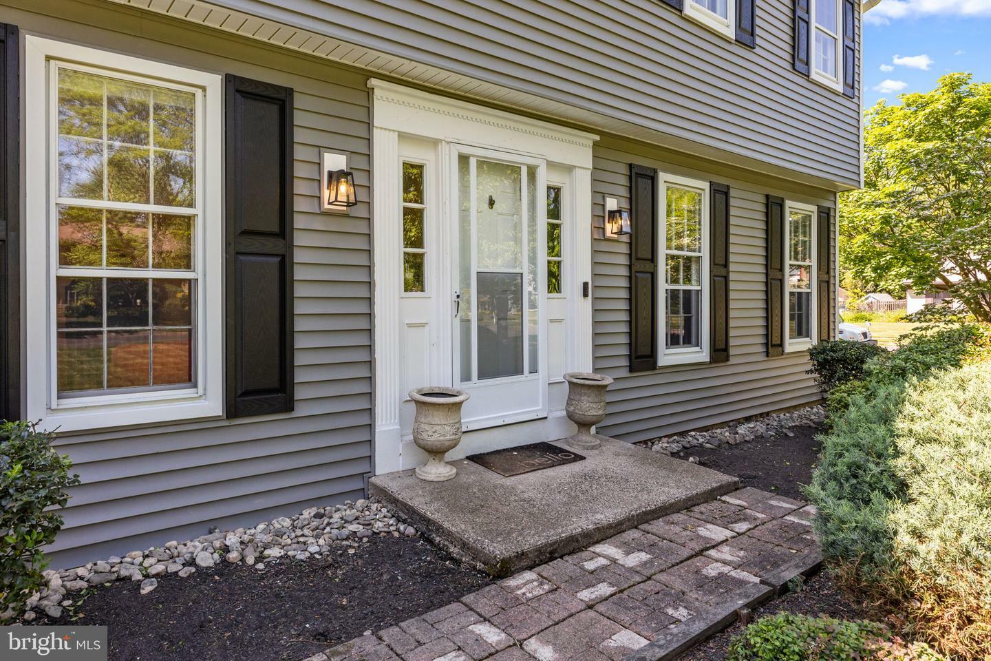 Property Photo: 593 Nottingham Drive PA 19067