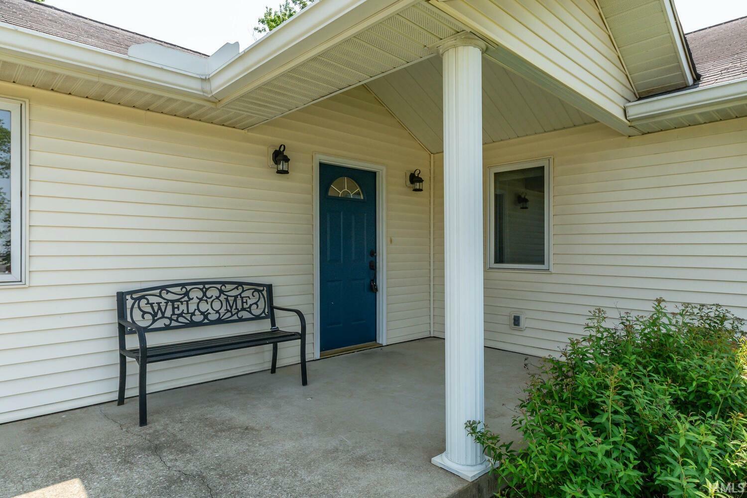 Property Photo: 1504 Poplar Street IN 47421
