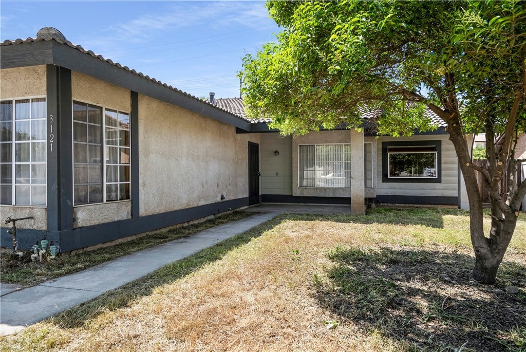 Property Photo:  3121 Whata Road  CA 92509 