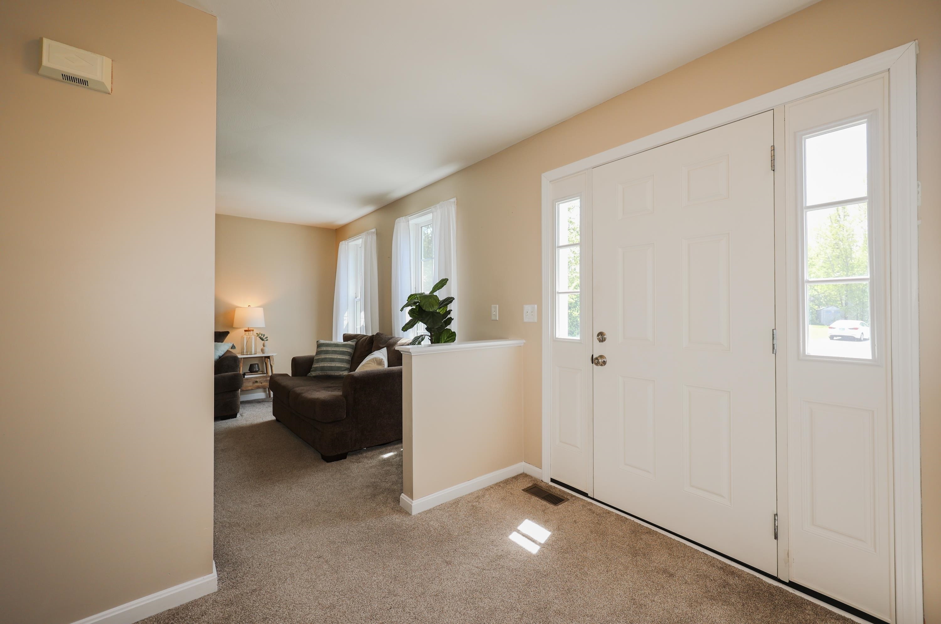 Property Photo: 29 Peaslee Drive NH 03275