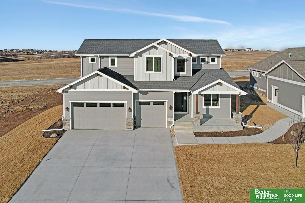 Property Photo: 11710 Port Royal NE 68046