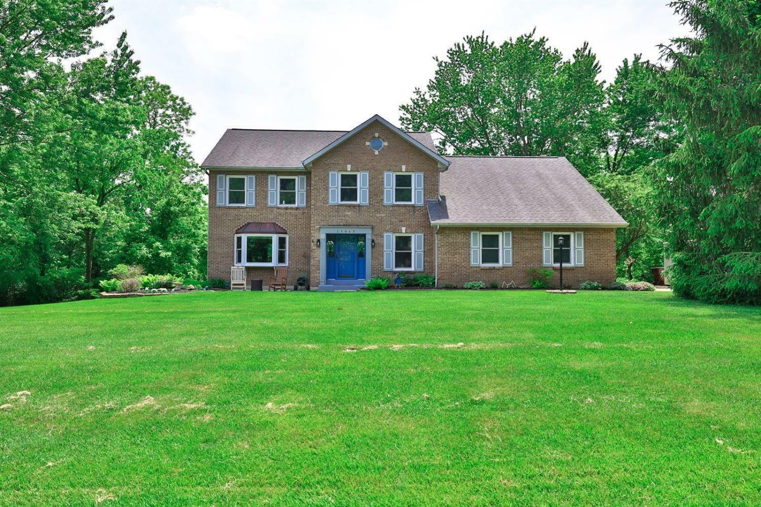 Property Photo: 11945 Stonequarry Ct OH 45251