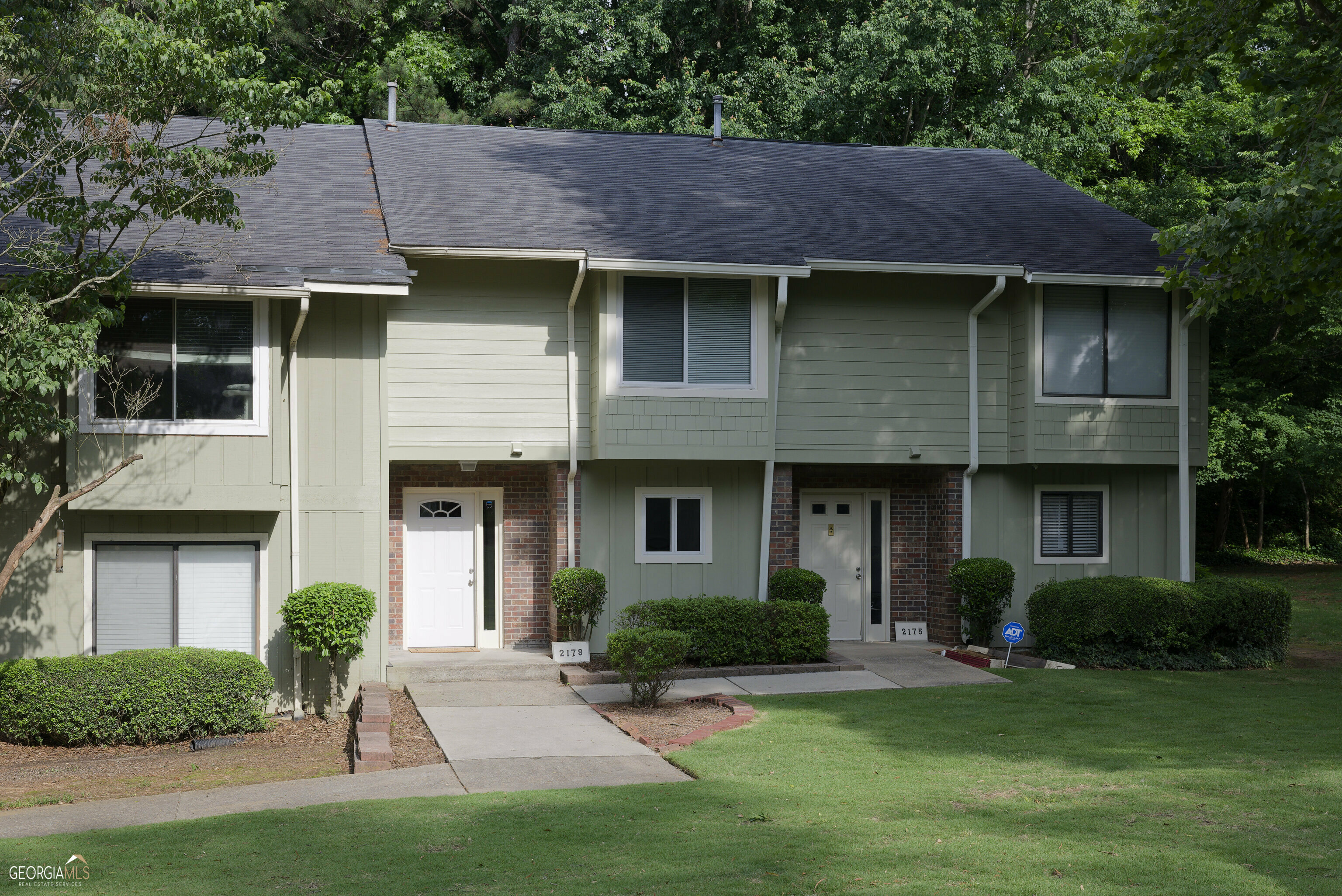 Property Photo:  2179 Surrey Court SE  GA 30067 