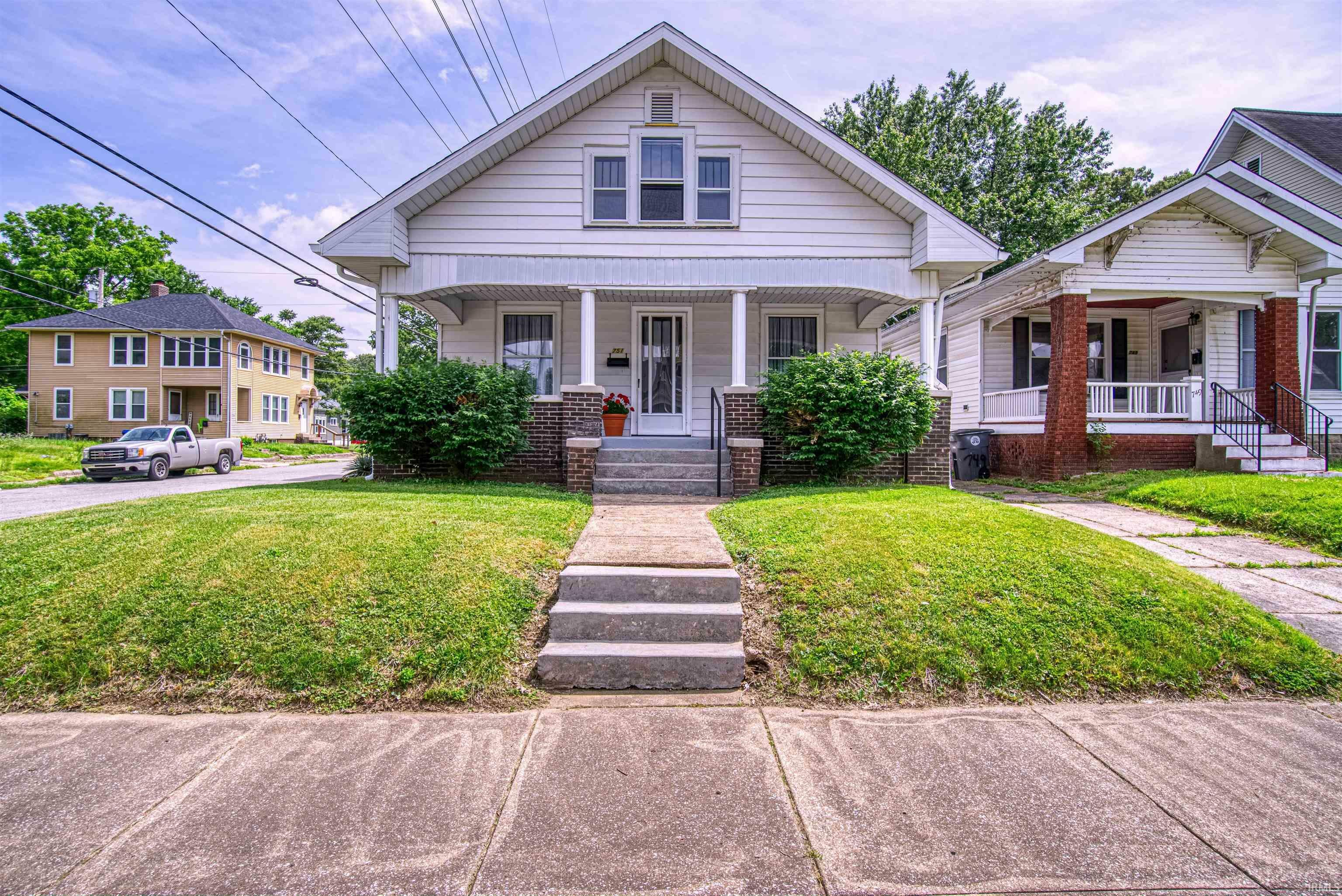 751 E Gum Street  Evansville IN 47713 photo