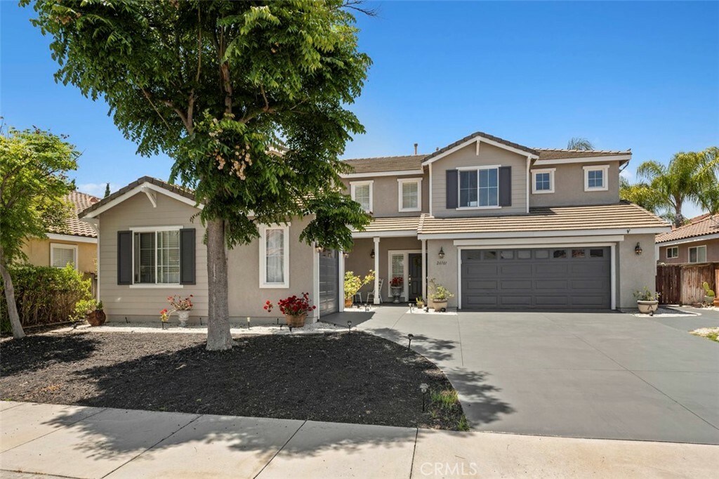 Property Photo:  26101 Willowbrook Court  CA 92563 