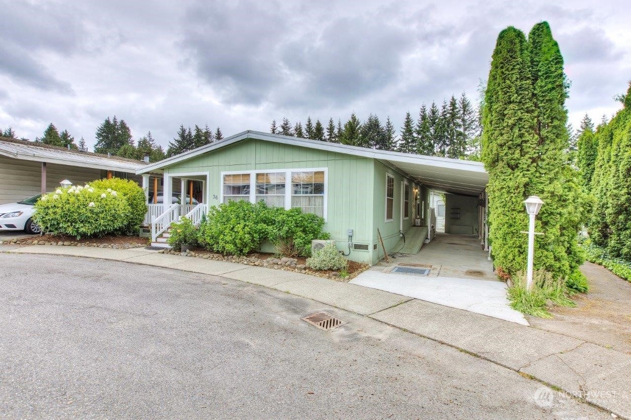 Property Photo:  2500 S 370th Street 36  WA 98003 