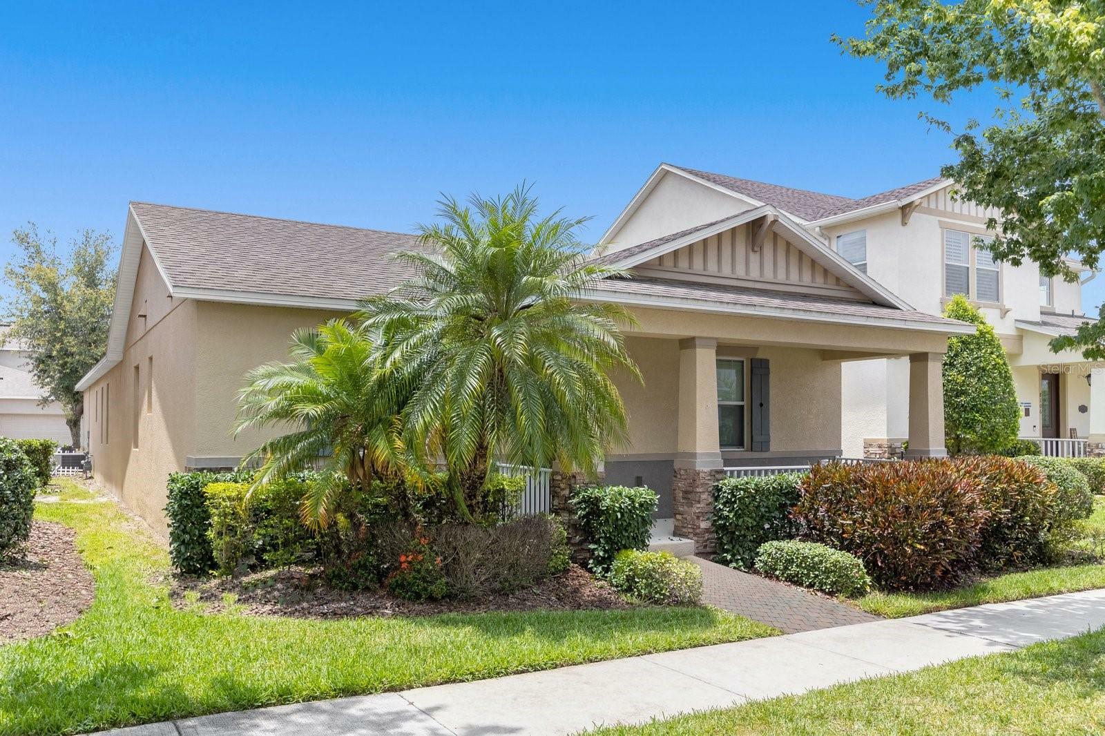 Property Photo:  8110 White Pelican Street  FL 34787 