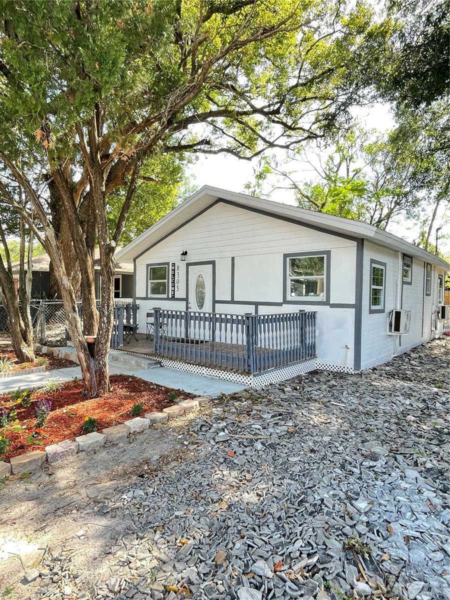 Property Photo:  8303 N 14th Street  FL 33604 