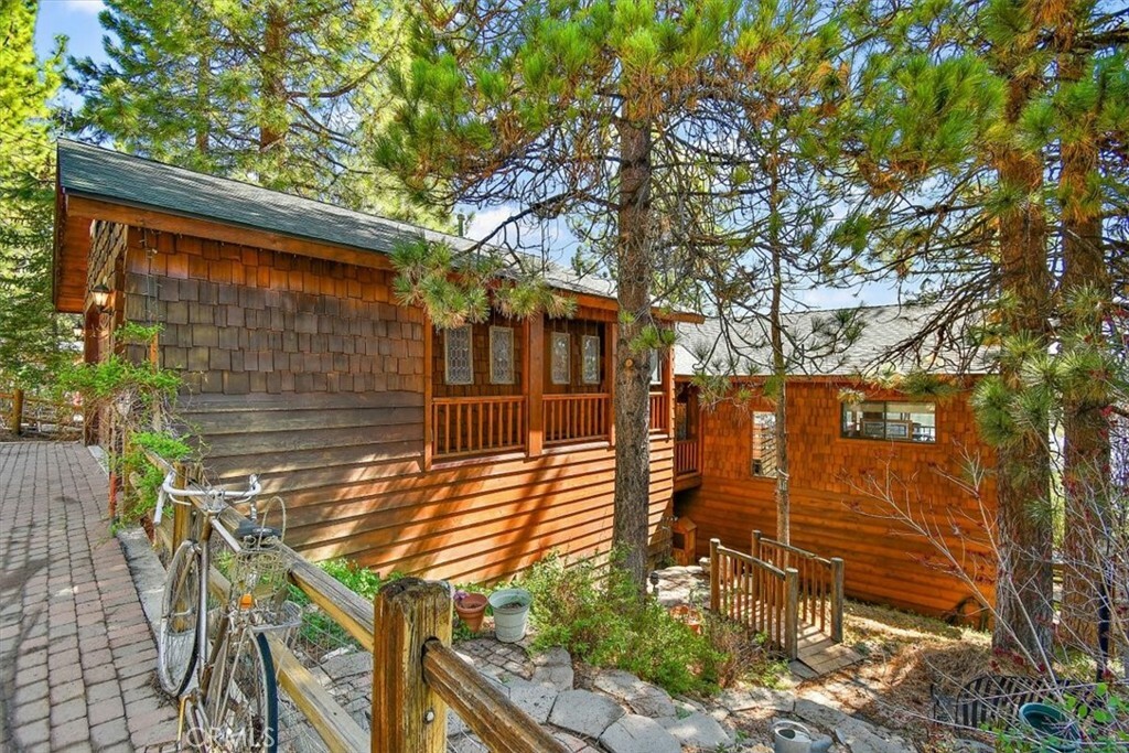 Property Photo: 691 Cove Drive CA 92315