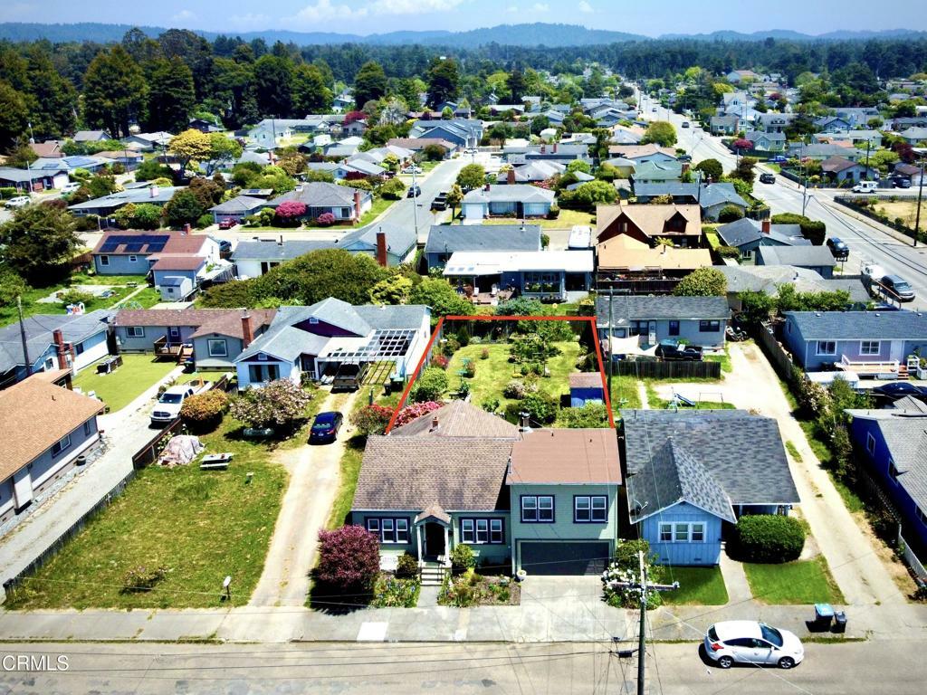 Property Photo: 114 N Lincoln Street CA 95437