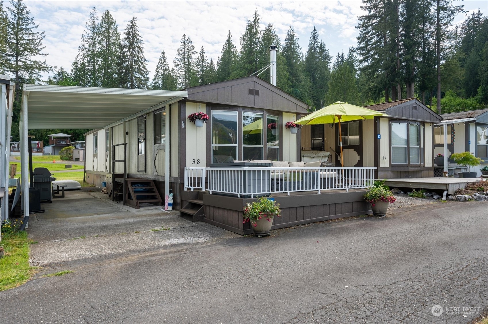 Property Photo:  316 W Lake Samish Drive 38  WA 98229 