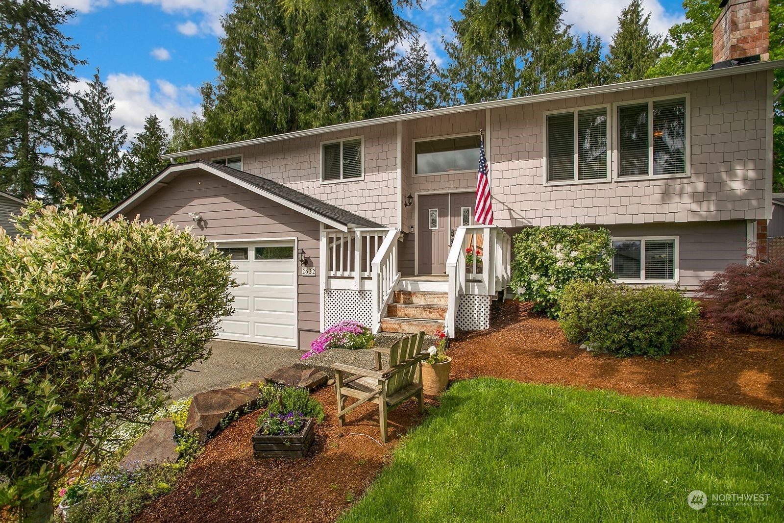 Property Photo:  2622 118th Drive NE  WA 98258 