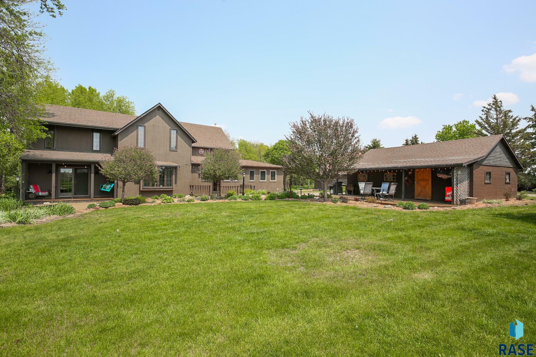 Property Photo: 24968 476th Ave SD 57022