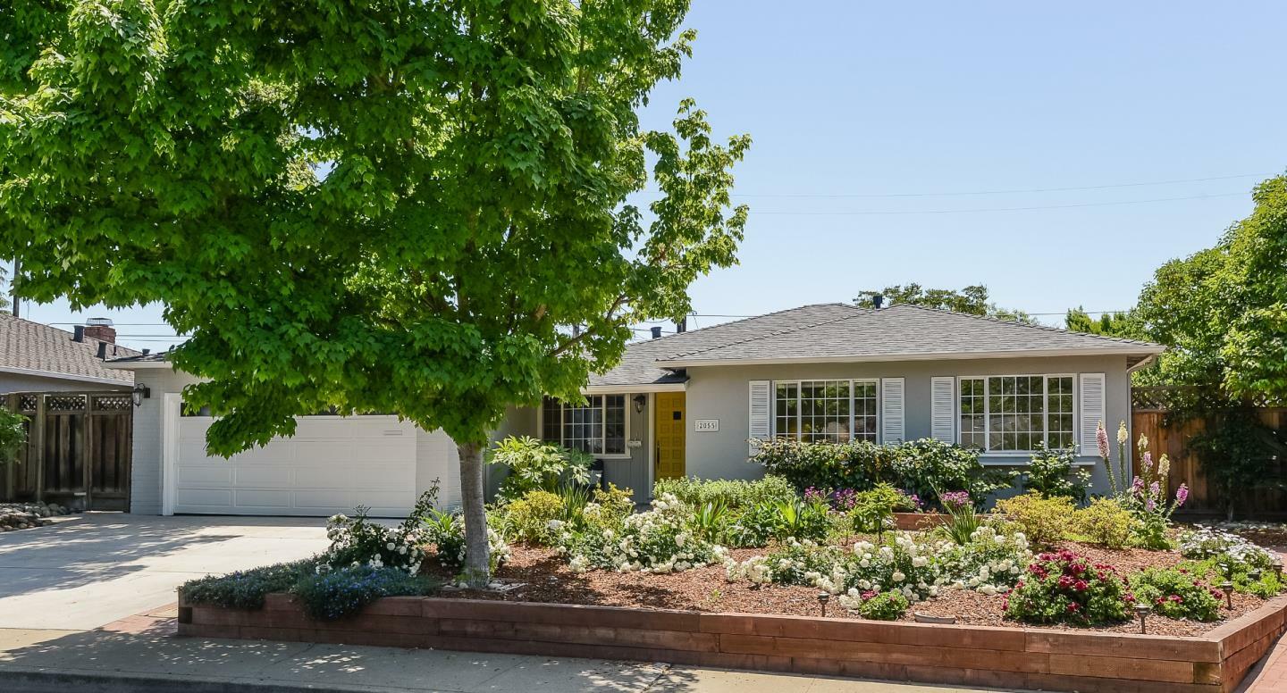 Property Photo:  2055 Marich Way  CA 94040 