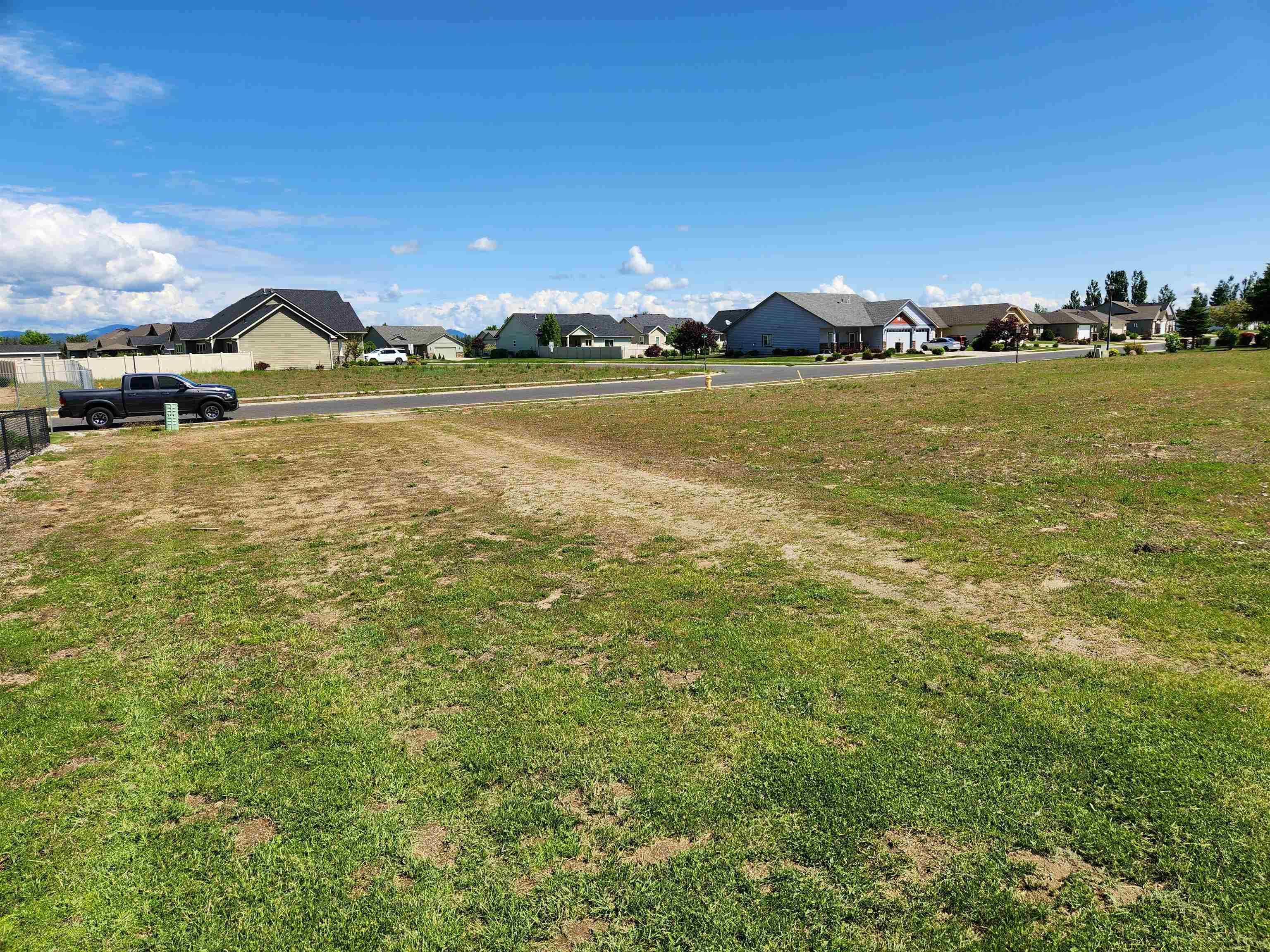 Property Photo: 1408 E 12th St WA 99006
