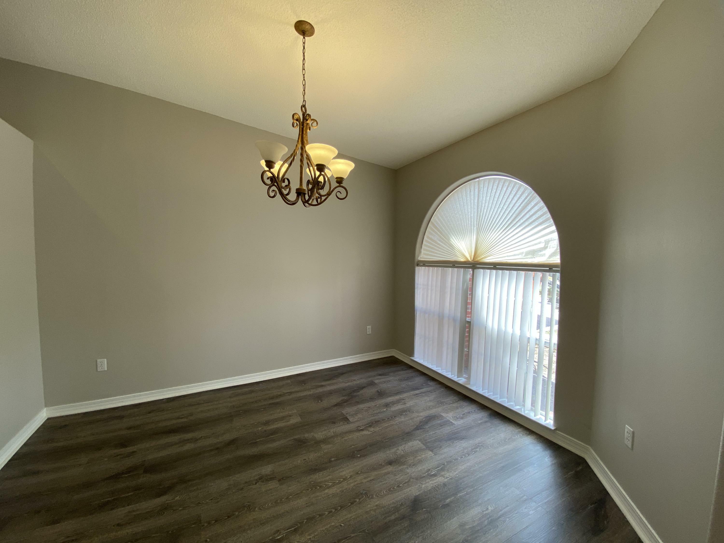 Property Photo:
